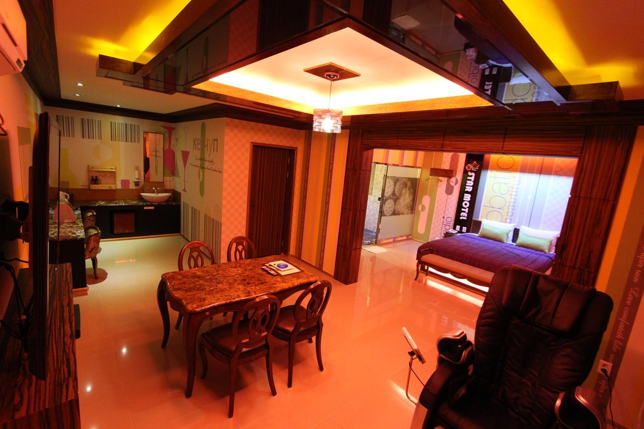 Star Motel Pohang Esterno foto